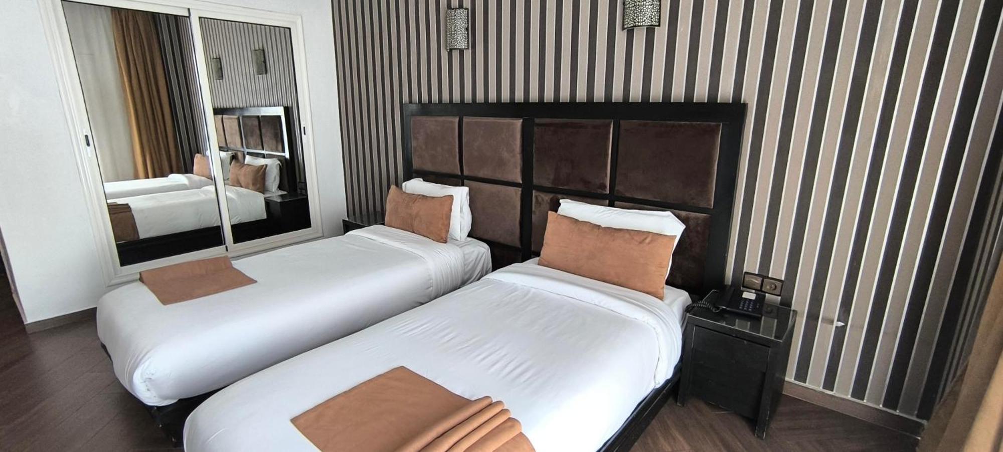 Hotel Swani Meknès Buitenkant foto