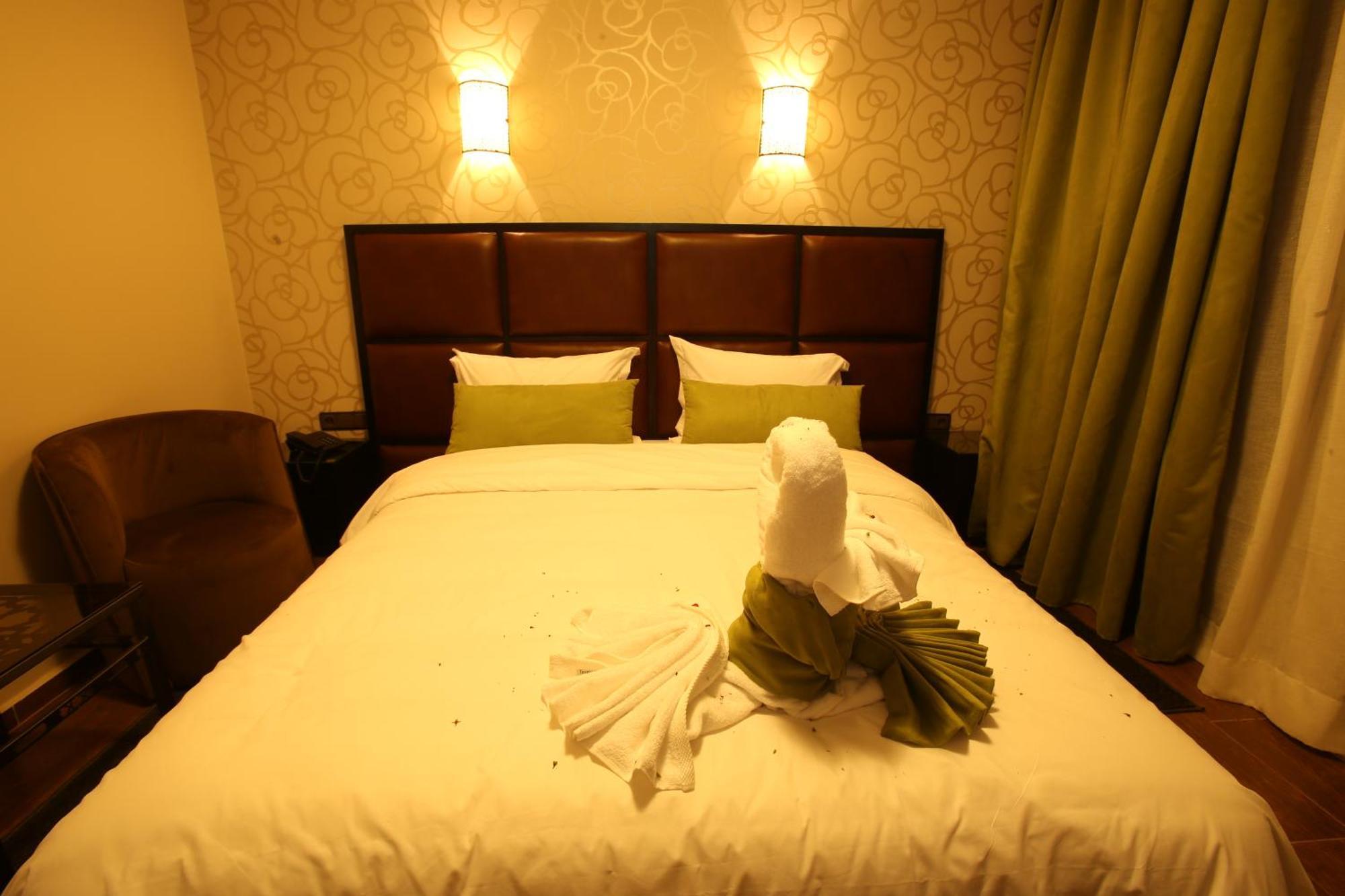 Hotel Swani Meknès Buitenkant foto