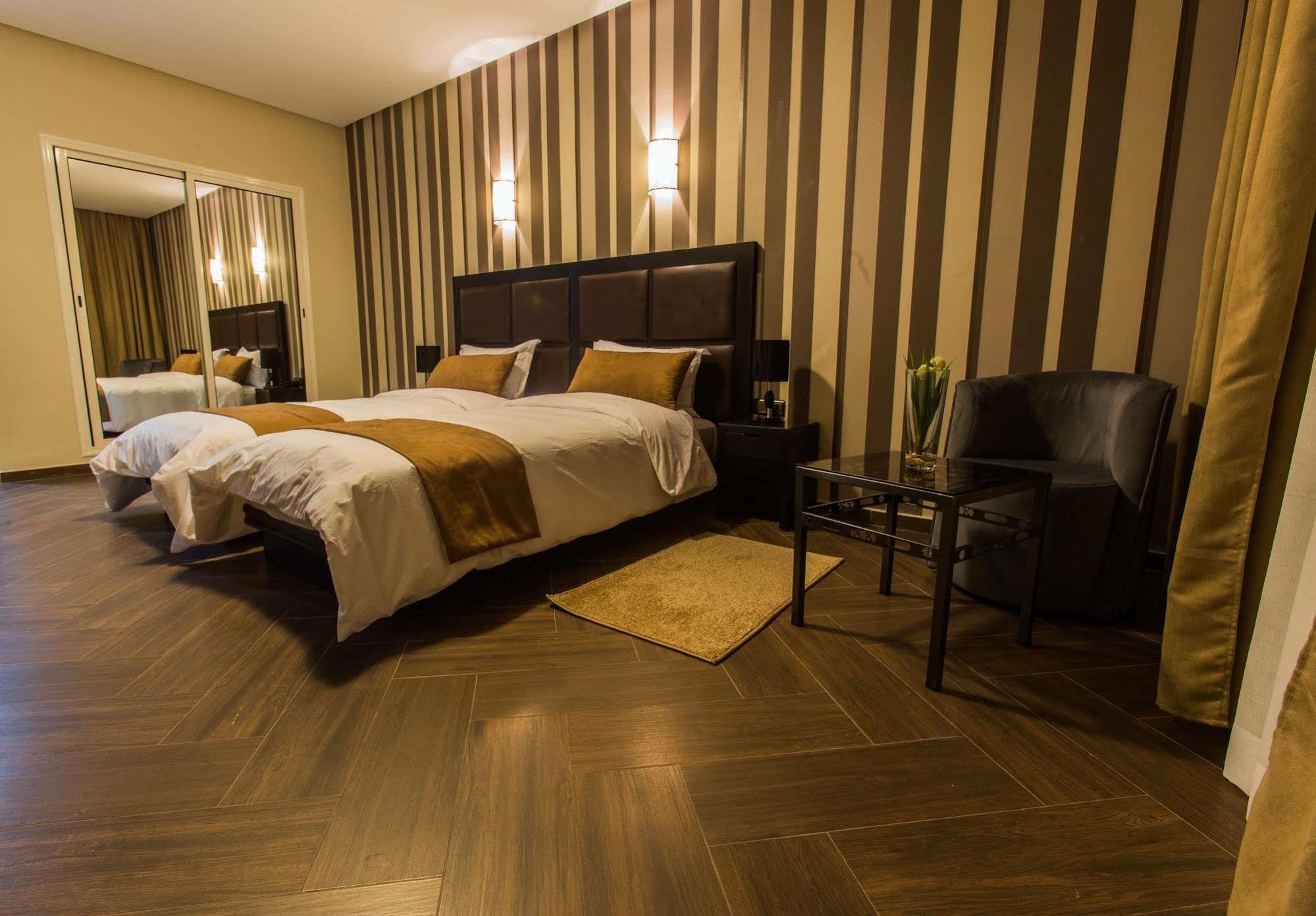 Hotel Swani Meknès Buitenkant foto
